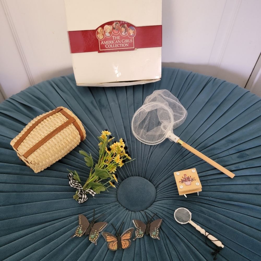 SOLD American Girl Pleasant company Samantha nature paraphernalia set complete